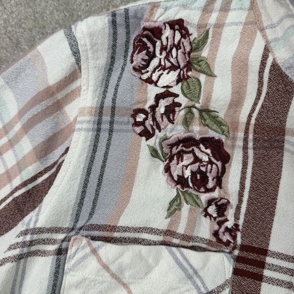 Shayanne high low button down long sleeves embroidered floral plaid blouse sz L - Picture 2 of 7